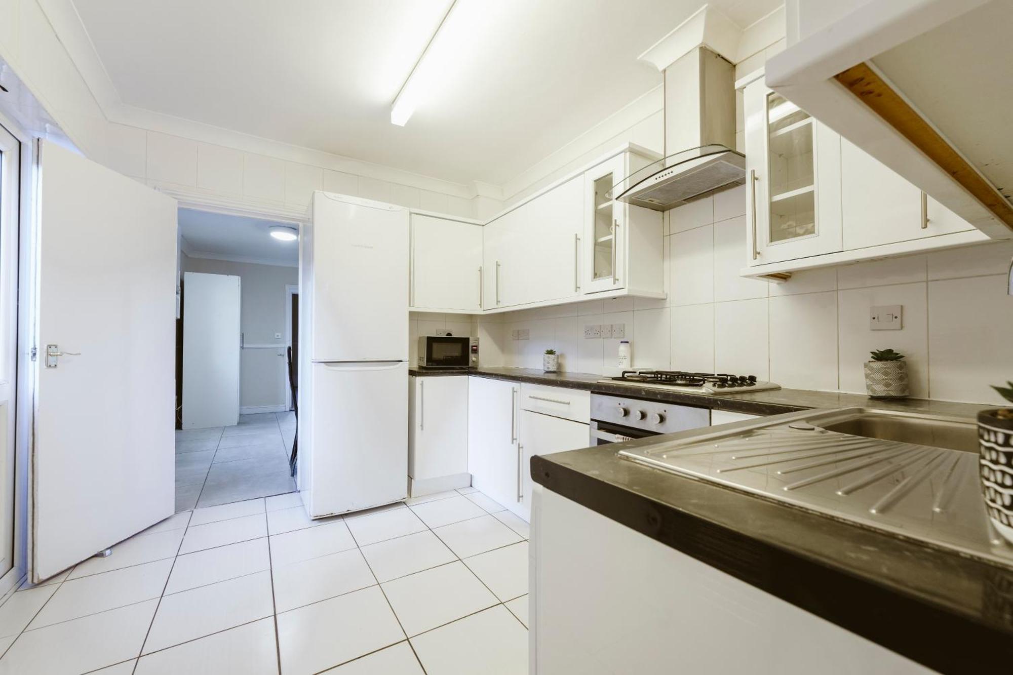 Stratford Double Rooms - 29 ロンドン エクステリア 写真