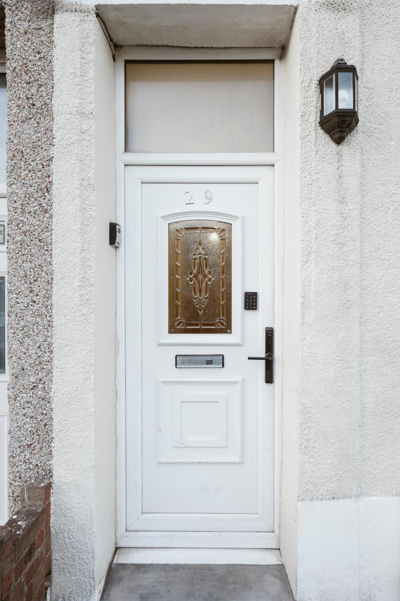 Stratford Double Rooms - 29 ロンドン エクステリア 写真